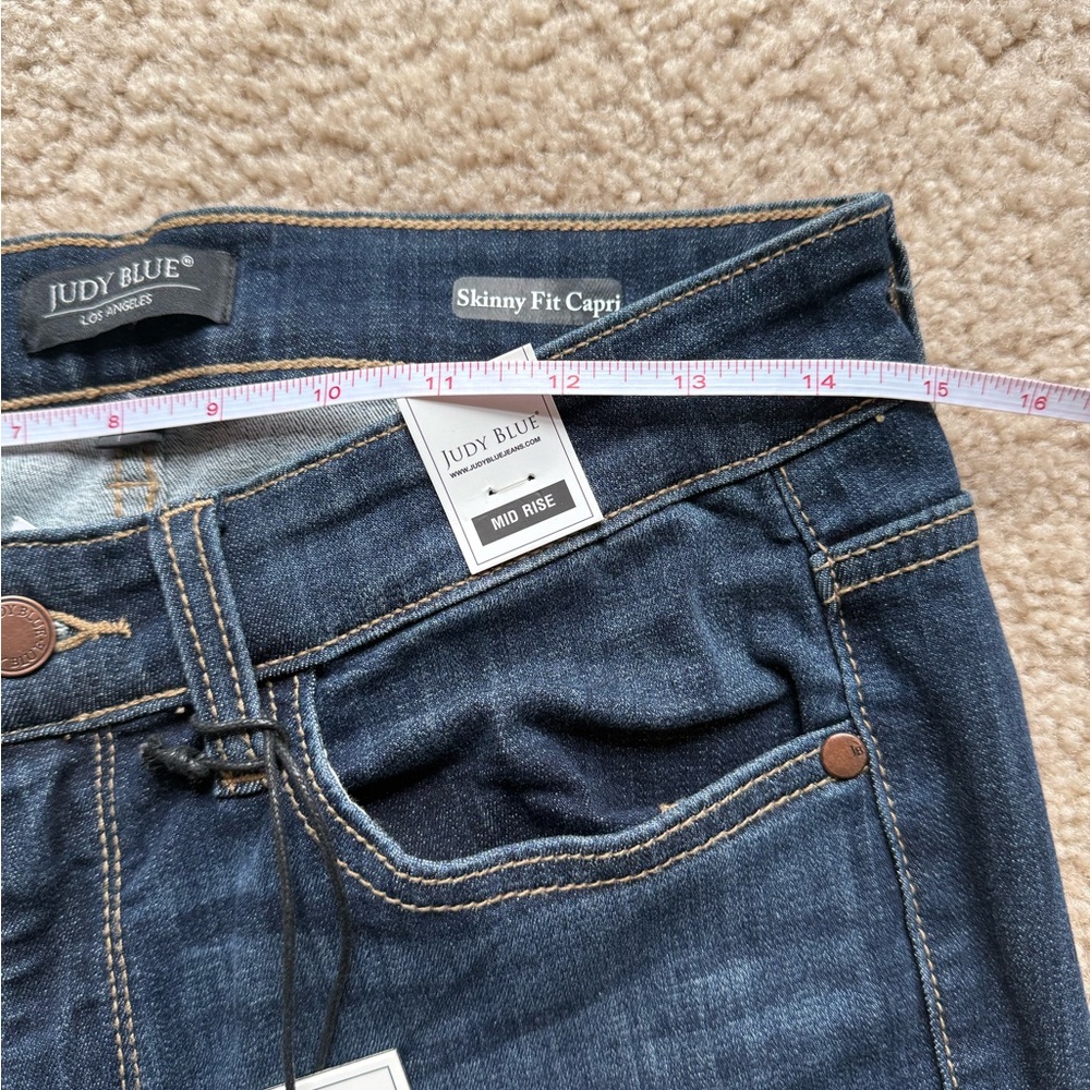 Just Blue NWT capris - Picture 3 of 4